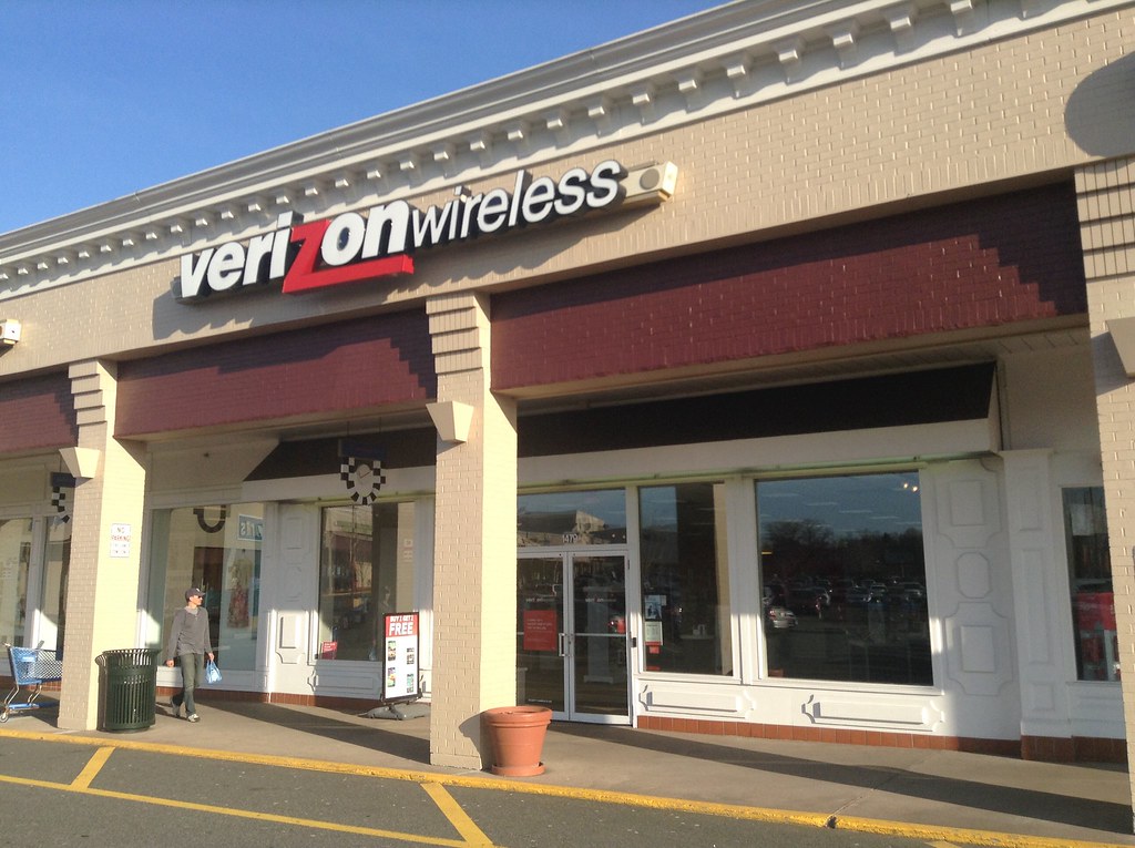 Verizon Wireless Verizon Wireless Store Pics by Mike Mozar… Flickr