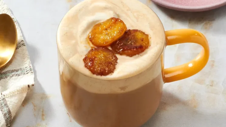 How to Make the Perfect Banana Bread Latte at Home