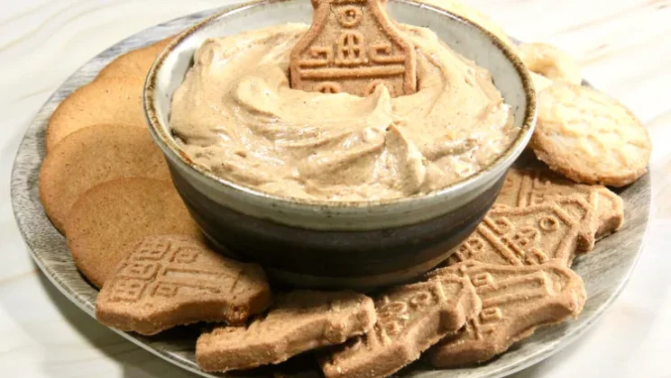 Viral Food Trend: Gingerbread Dip You Must Try